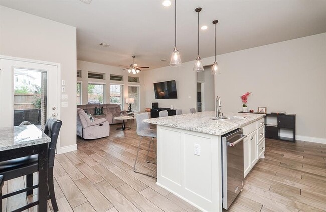 Building Photo - 4515 Primrose Valley Ln