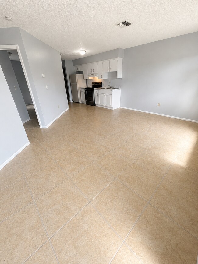 Building Photo - 1114 Atlantic Rd