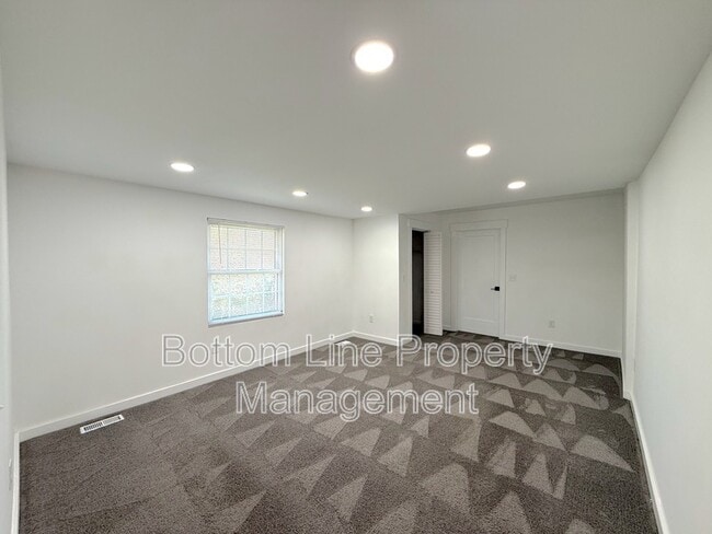 Building Photo - 3105 Harmon Homestead Rd