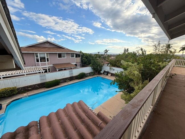 Building Photo - 2570 Hunakai St