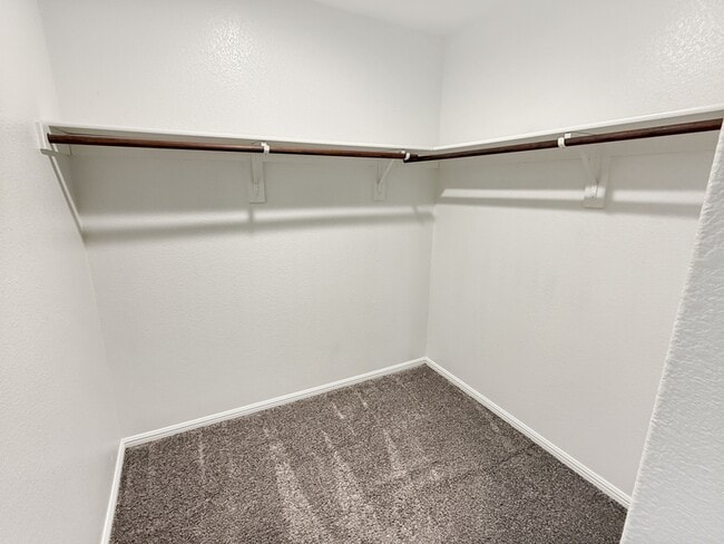 Building Photo - 908 Whisper Spgs Ct