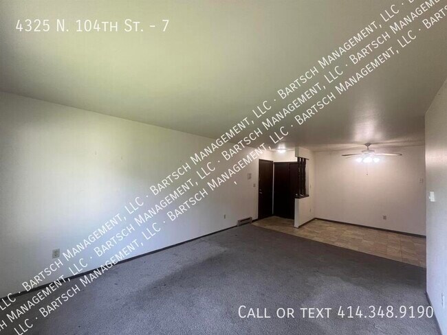 Building Photo - 4325 N 104th St