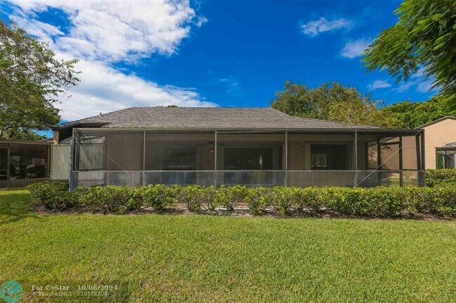 Building Photo - 9200 Chelsea Dr S