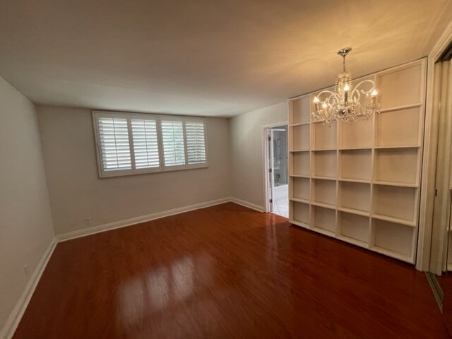 Master bedroom - 11970 Montana Ave