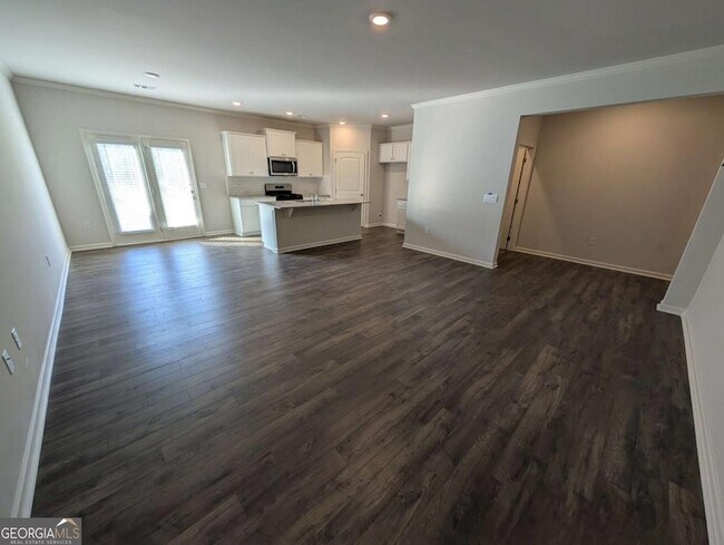 Building Photo - 2465 Poppy Ct