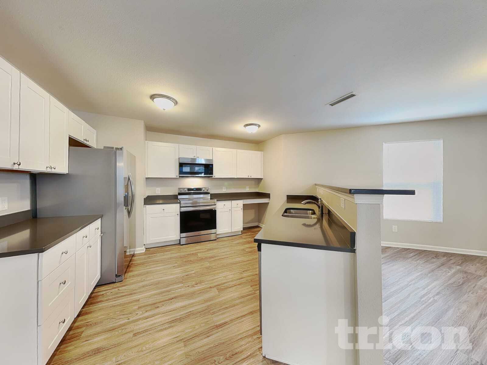 Building Photo - 1351 Waterlily Lane