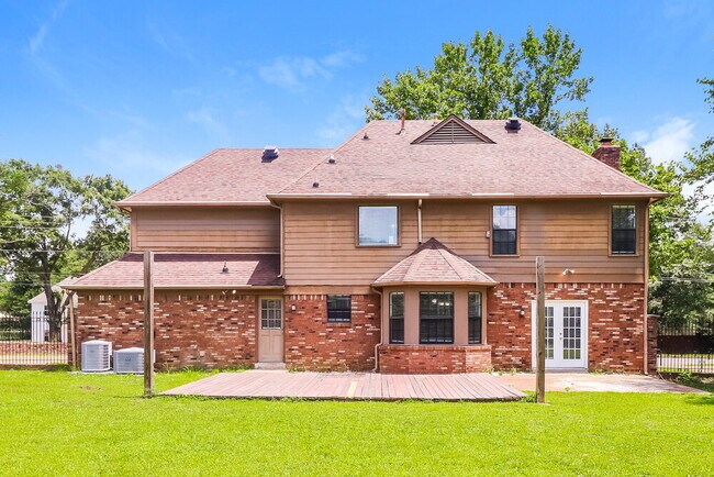 Building Photo - 57 S Sanga Rd