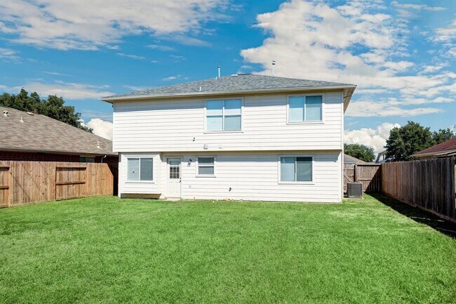 Building Photo - 19423 Cypress Royal Dr