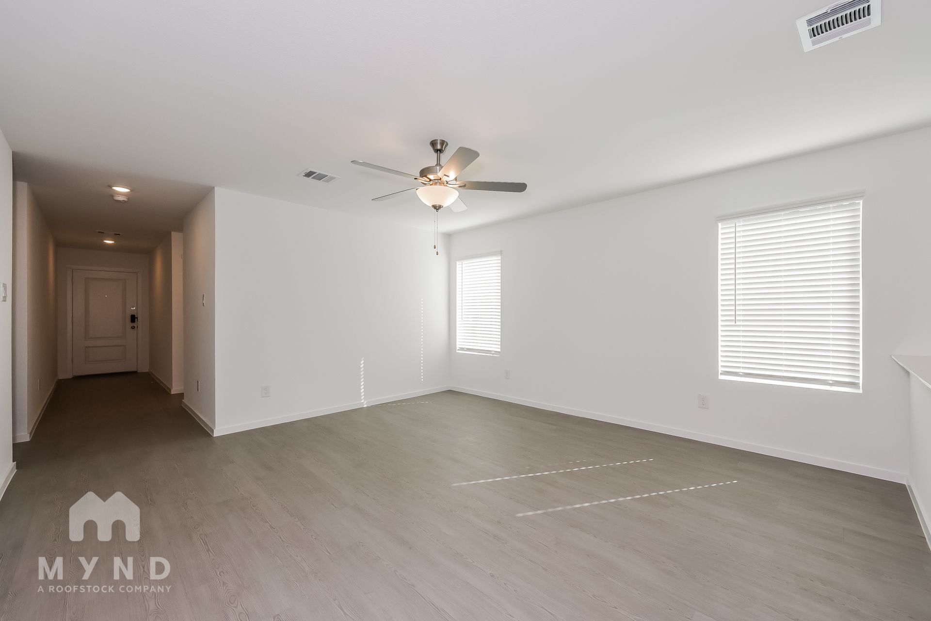 Building Photo - 2764 Ctr Crk Ln