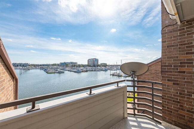 Building Photo - 1801 Enterprise Ave