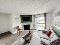 Building Photo - 1071 Clayton Ln