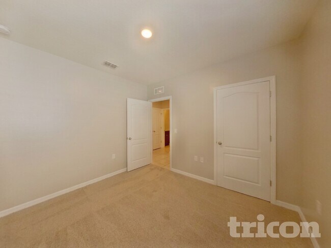 Building Photo - 3086 Timber Hawk Cir