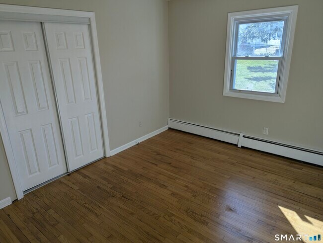 Building Photo - 67 Avery St