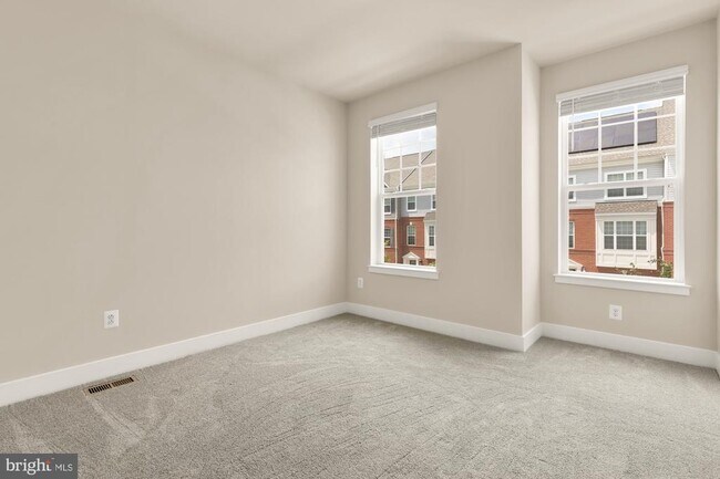 Building Photo - 7551 Crowley St