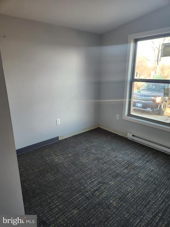 Building Photo - 164 Rudolph Ct
