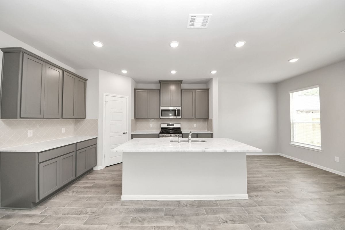 Building Photo - 22826 Xanthos St