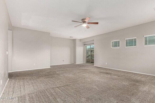 Building Photo - 16435 N 152nd Ln