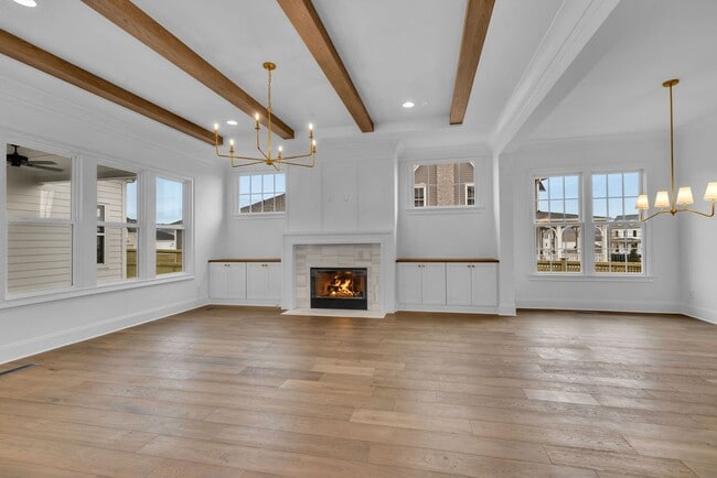 Building Photo - Luxury living in this brand new home - Franklin, TN