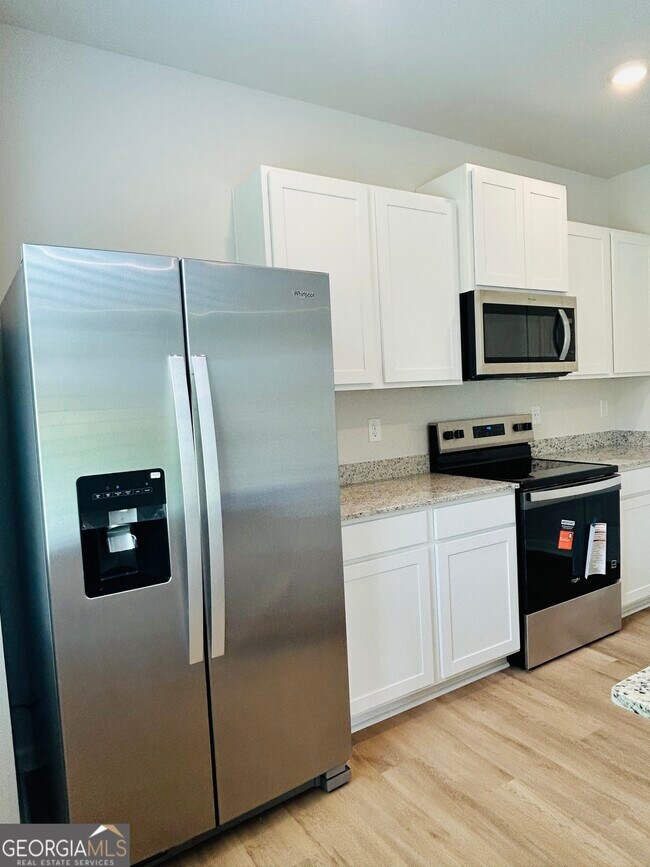 Building Photo - 112 Glenrise Dr