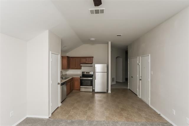 Building Photo - 9804 Crocker Dr
