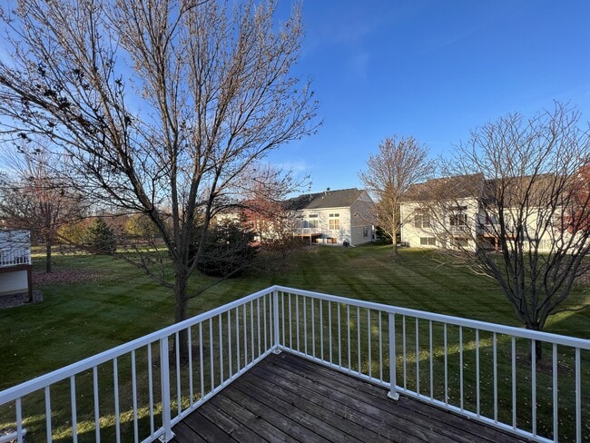 Building Photo - 10670 Ironwood Pkwy