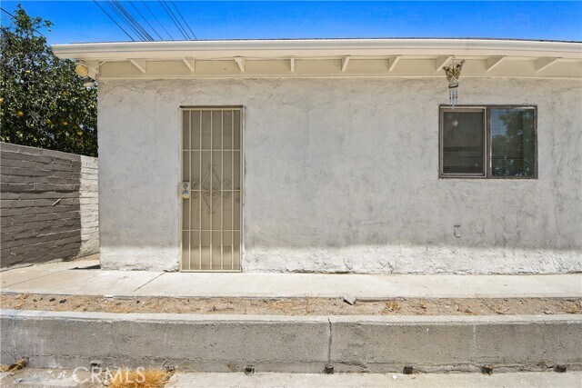 Building Photo - 3008 N Arrowhead Ave