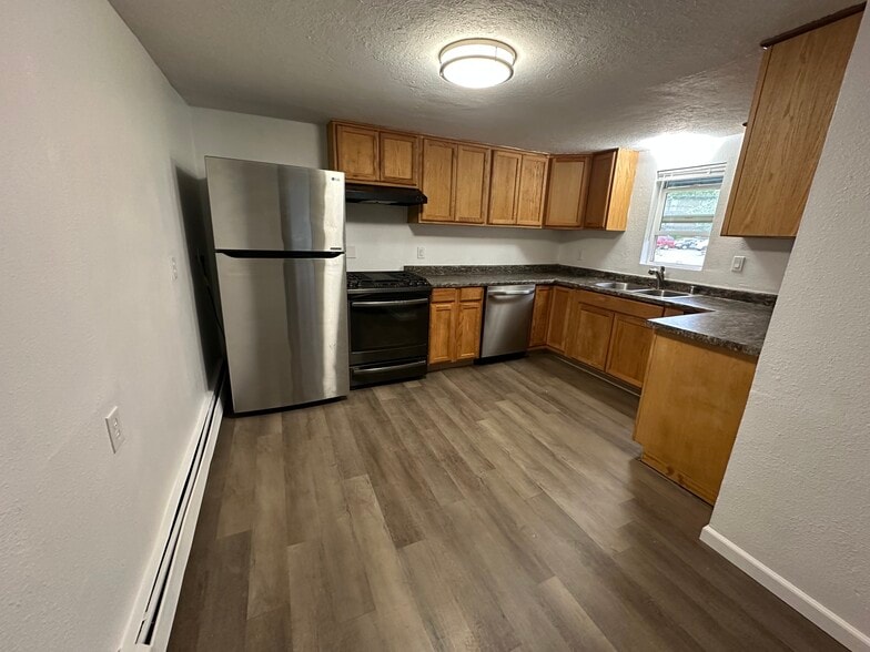 Building Photo - 4504 Juneau St