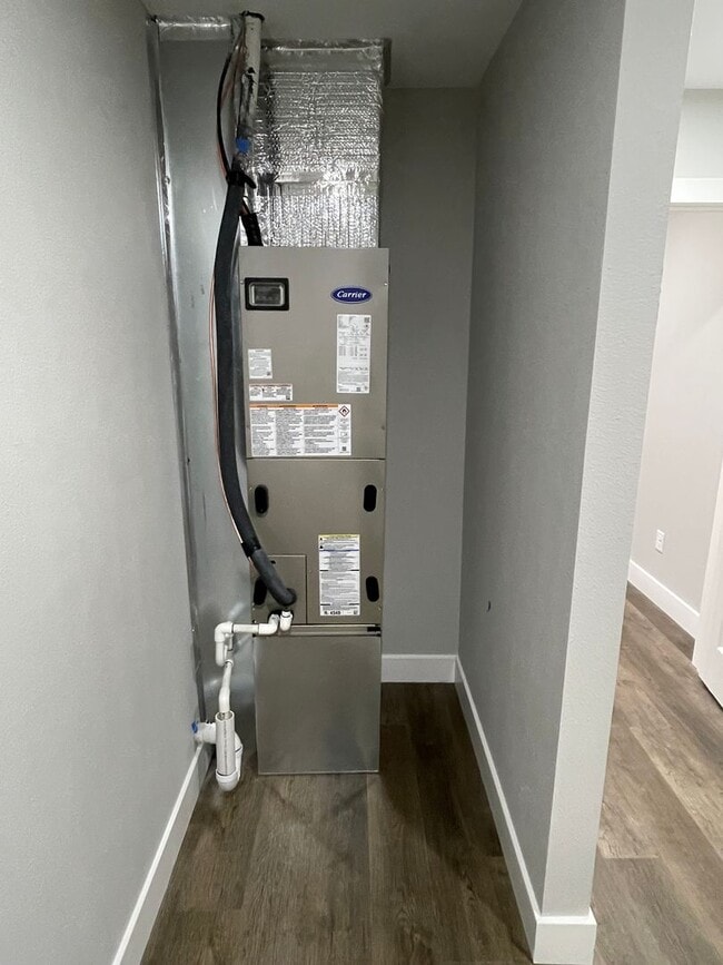 Building Photo - NEW CONSTRUCTION 3 Bed 2 Bath FOR RENT in Waynesville