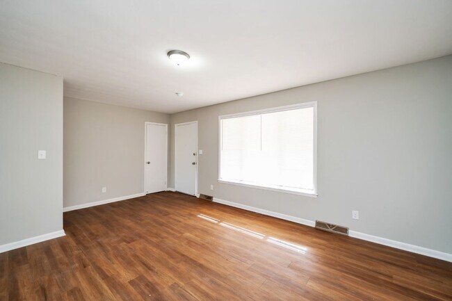 Building Photo - Limited-Time Promo! Get $500 OFF Your First Month's Rent!