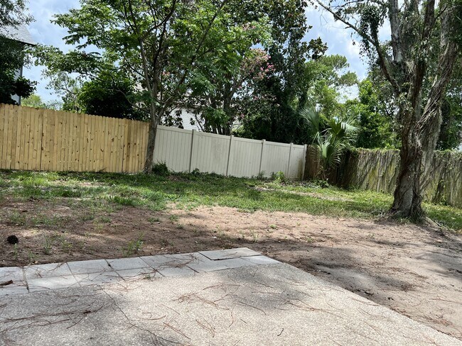 Building Photo - 11446 Skimmer Ct