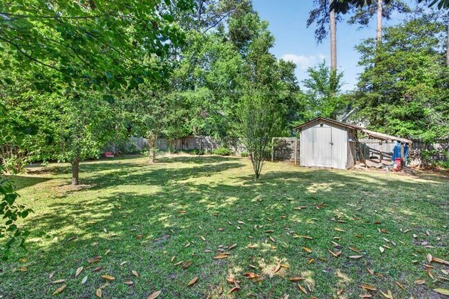 Building Photo - House in Northeast Columbia