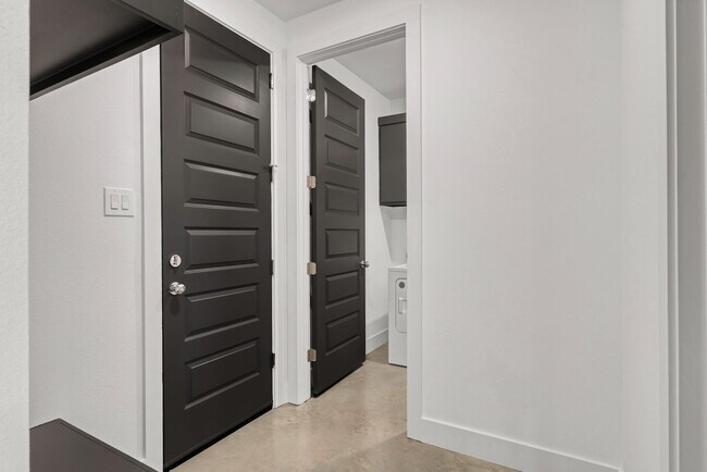 Building Photo - 3009 Alpha Wolf Ct