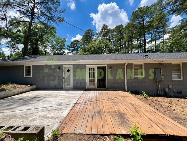 Building Photo - 202 Partridge Dr