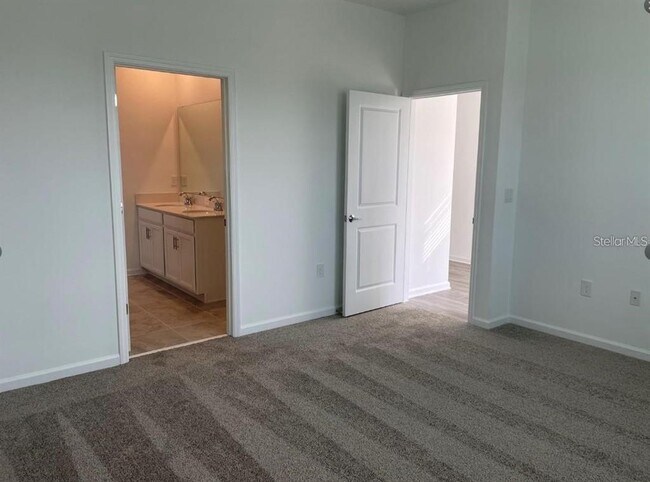 Building Photo - 1391 Williams Rd