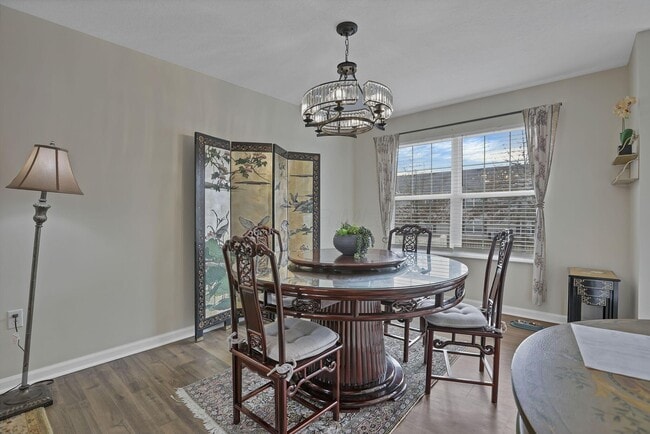 Building Photo - 8277 Deering Oaks Dr