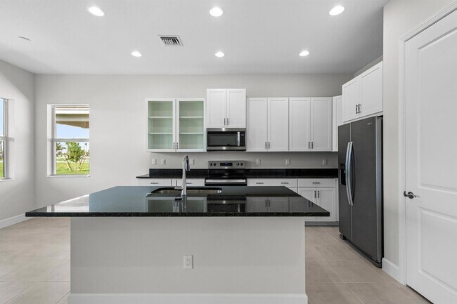 Building Photo - 14200 Lacebark