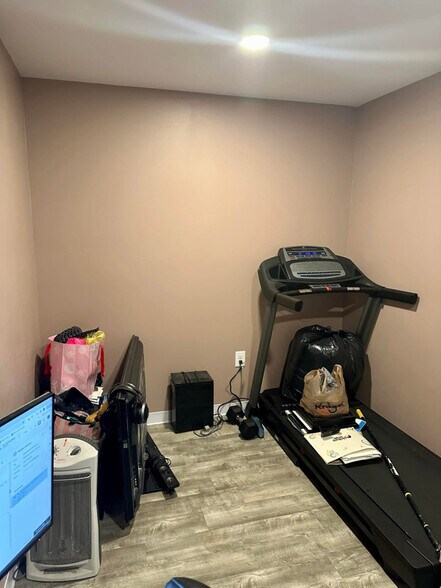 Building Photo - 500 Wooten Rd