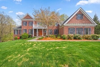 Building Photo - 9 Overlook Rd