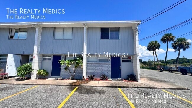 Building Photo - 1010 N Fiske Blvd