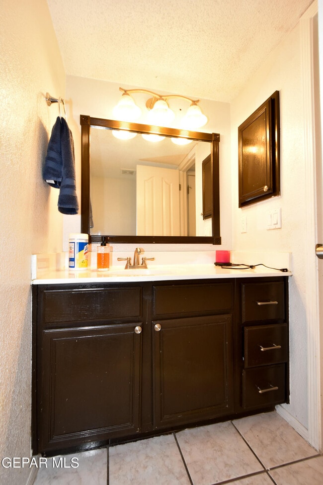 Building Photo - 6189 Night Fall Pl