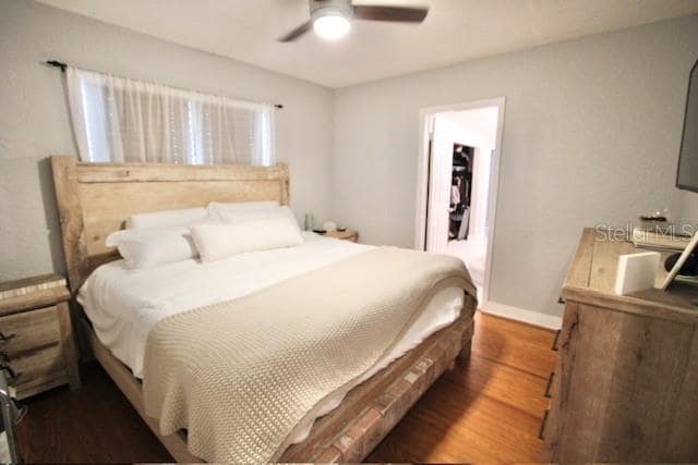 Building Photo - 230 E Esther St