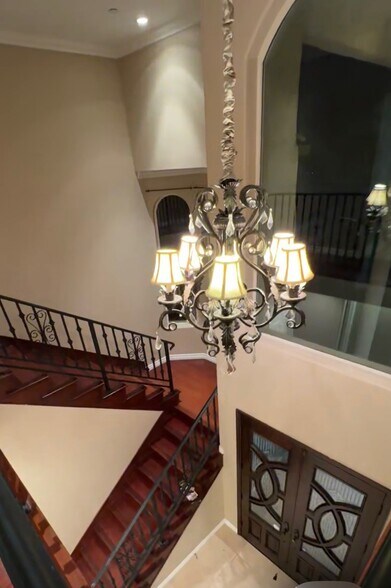 Building Photo - 406 N Fairview St