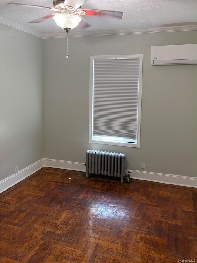 Building Photo - 47-35 38th St
