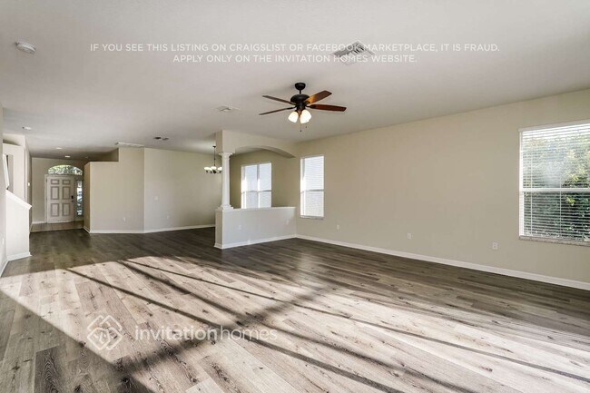 Building Photo - 10017 Coldwater Loop