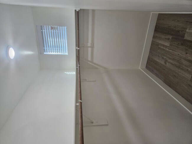 Building Photo - 283 S Roosevelt St