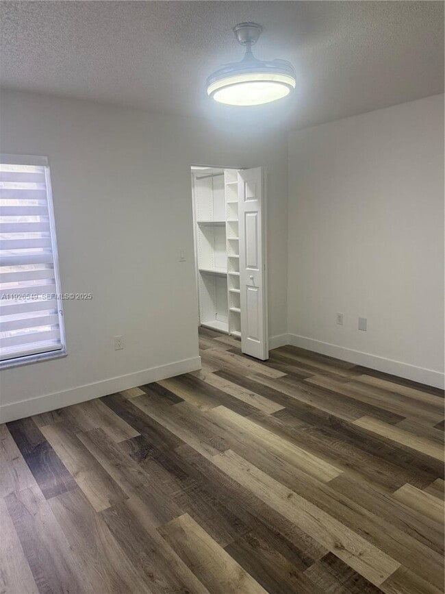 Building Photo - 13028 SW 88th Ln