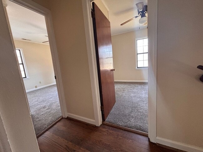 Building Photo - 3 Bedrooms- 1 Bathroom- House in Coosa!