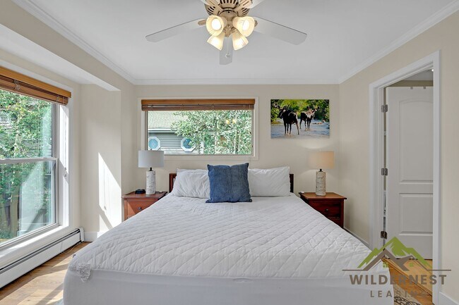 Building Photo - 309 Saddle Ridge Dr