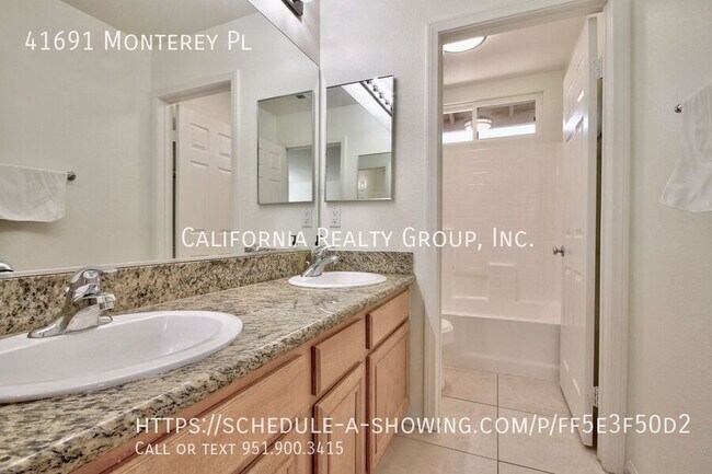 Building Photo - 41691 Monterey Pl