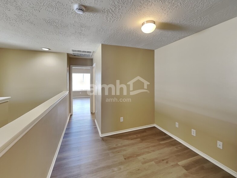 Building Photo - 13118 Peppergate Ln